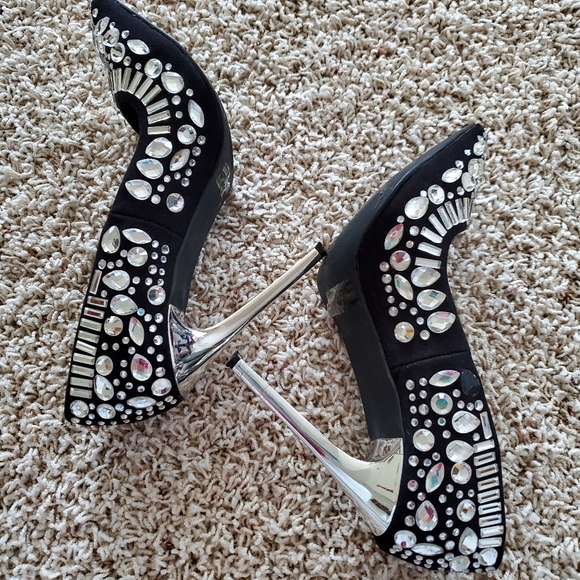 Charlotte Russe heels shoes - Picture 8 of 10